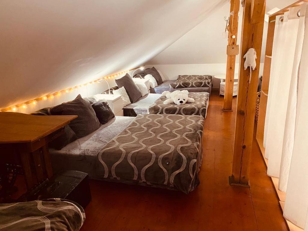 Apartment Neratovice Екстер'єр фото